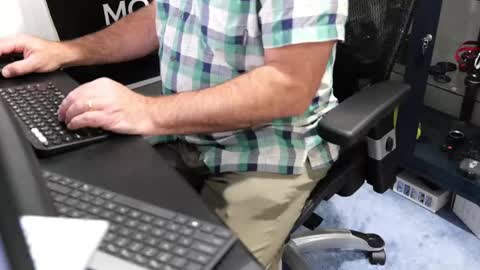 D online show from 20, 10, 2025