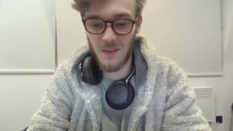 Snapshot of anonymousstoner58 chatting on 28, 2, 2025 anonymousstoner58 online show from 28, 2, 2025