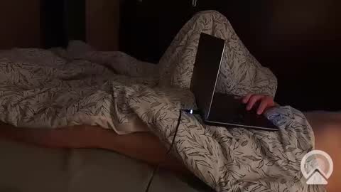 Snapshot of anotherwhat chatting on 11, 3, 2025 REAL FEEL 2024 online show from 11, 3, 2025