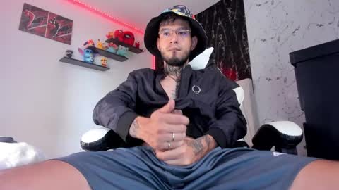 Anthony and Nick online show from 1, 10, 2025