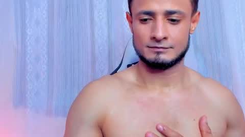 Snapshot of anthony_lewis_ chatting on 19, 11, 2025 Adonys Creeb online show from 19, 11, 2025