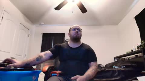 Snapshot of anthonygiacomazzo1 chatting on 6, 11, 2025 anthonygiacomazzo1 online show from 6, 11, 2025