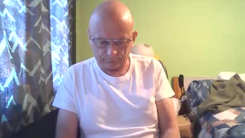 Snapshot of antmatt2025 chatting on 17, 11, 2025 antmatt2025 online show from 17, 11, 2025