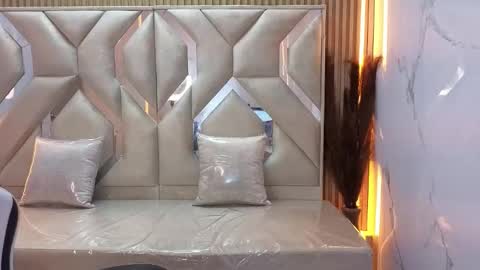 Antonela online show from 28, 10, 2025