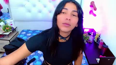 antonela_xx3 online show from 8, 2, 2025