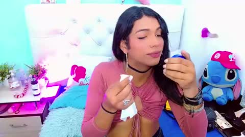 antonela_xx3 online show from 11, 3, 2025