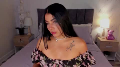 Antonella Coruso online show from 10, 2, 2026