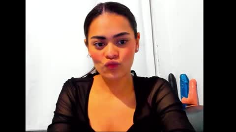 Snapshot of antonella_gomez22 chatting on 3, 2, 2026 Antonella online show from 3, 2, 2026