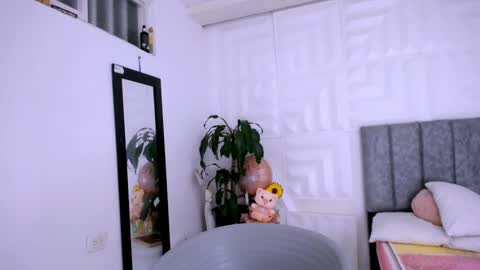 antonella online show from 4, 2, 2025