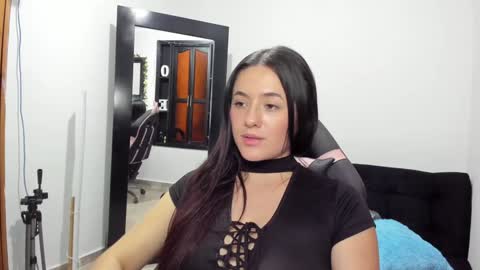 antonella  online show from 24, 1, 2025