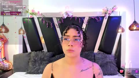 A N T O N E L L E  online show from 19, 2, 2026