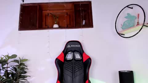 Antonia online show from 21, 2, 2025