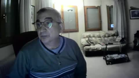 Antonio online show from 6, 1, 2025