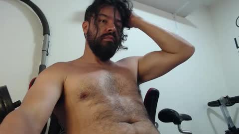 Snapshot of antony_36 chatting on 6, 11, 2025 antony online show from 6, 11, 2025