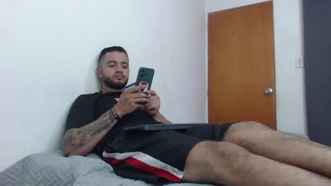 antony_smithh online show from 7, 2, 2025