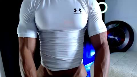 Instagram miguelangel1802  online show from 11, 11, 2025