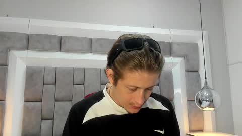 Anthony King online show from 3, 11, 2025