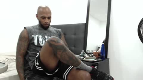 antwanblack11 online show from 3, 1, 2025