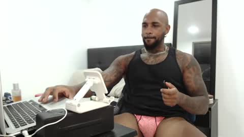 antwanblack11 online show from 3, 3, 2025
