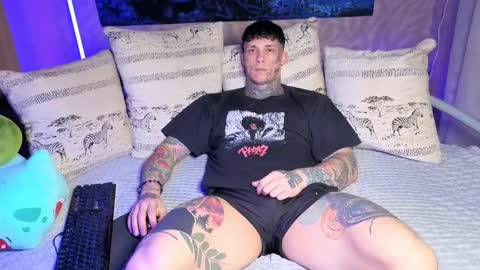 Snapshot of anubisgod88 chatting on 14, 11, 2025 Tom online show from 14, 11, 2025