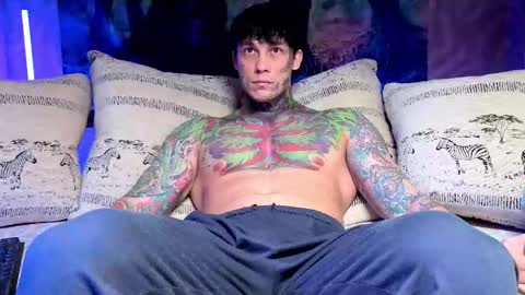 Tom online show from 10, 1, 2026