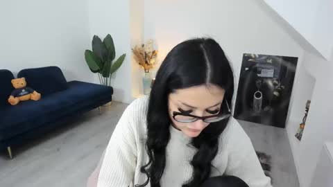 Anya online show from 10, 2, 2026