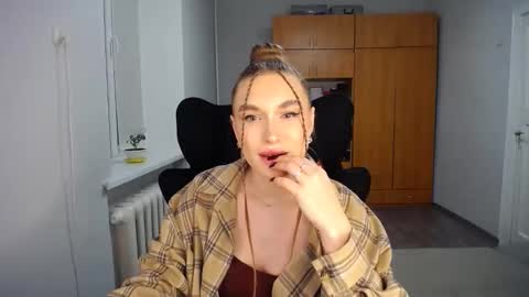 AnyaSmack online show from 15, 2, 2026