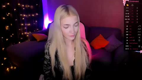 Anya online show from 10, 10, 2025