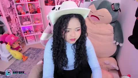 Snapshot of anyburkee chatting on 4, 12, 2025 Any online show from 4, 12, 2025