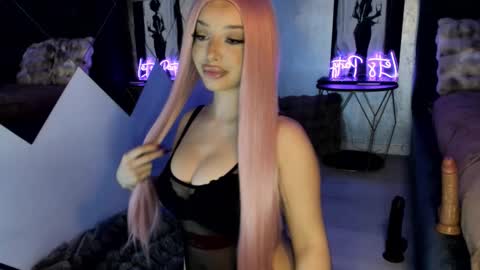 Sophie online show from 23, 11, 2025