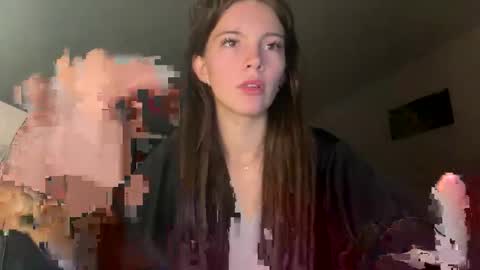 Snapshot of anytka12 chatting on 3, 12, 2025 anytka12 online show from 3, 12, 2025