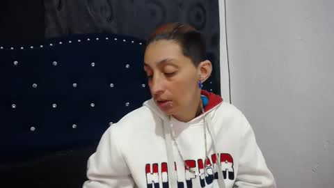 Snapshot of anyu_1306 chatting on 6, 12, 2024 anyu online show from 6, 12, 2024