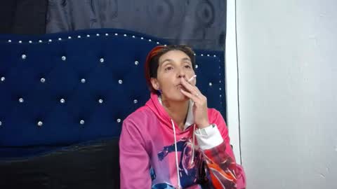 Snapshot of anyu_1306 chatting on 5, 1, 2025 anyu online show from 5, 1, 2025