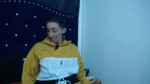 Snapshot of anyu_1306 chatting on 17, 2, 2025 anyu online show from 17, 2, 2025