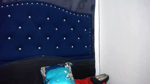 Snapshot of anyu_1306 chatting on 21, 2, 2025 anyu online show from 21, 2, 2025