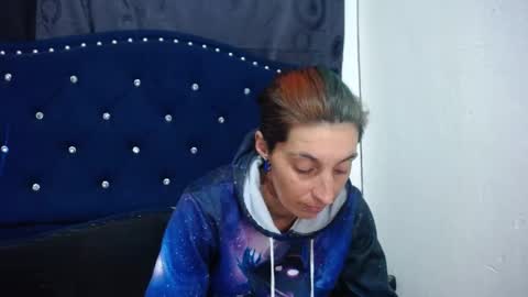 Snapshot of anyu_1306 chatting on 10, 3, 2025 anyu online show from 10, 3, 2025