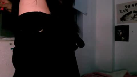 aoi_dandelion online show from 23, 12, 2024