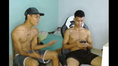 aphal_hot23 online show from 12, 2, 2025