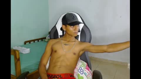 aphal_hot23 online show from 13, 2, 2025
