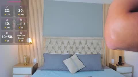 Snapshot of apolo_moon18 chatting on 3, 12, 2025 Apolo online show from 3, 12, 2025