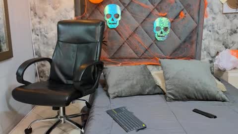 Apolo online show from 14, 10, 2025