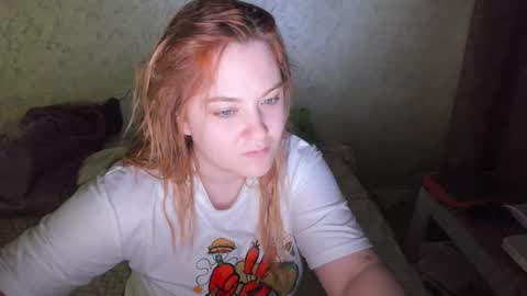 Snapshot of appleyummybuns chatting on 9, 2, 2026 appleyummybuns online show from 9, 2, 2026