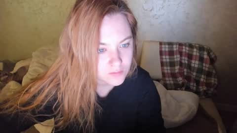 Snapshot of appleyummybuns chatting on 3, 3, 2026 appleyummybuns online show from 3, 3, 2026