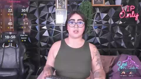 apprilfoxx online show from 2, 2, 2026