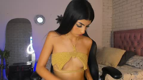 Snapshot of april_scarlett chatting on 19, 12, 2024 Scarlett Independent Model  online show from 19, 12, 2024