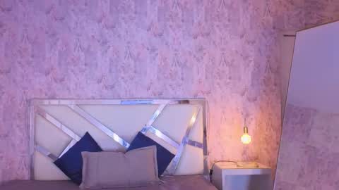 Snapshot of april_summer_ chatting on 13, 3, 2026 Isabella online show from 13, 3, 2026