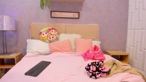 AprilBom online show from 27, 3, 2026