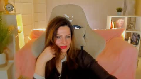 aprill_o_nill online show from 6, 2, 2025