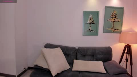  April Rhodes  online show from 23, 11, 2025