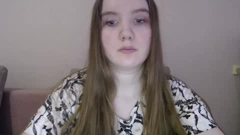 Snapshot of aquanarmin chatting on 27, 12, 2024 Josefin online show from 27, 12, 2024